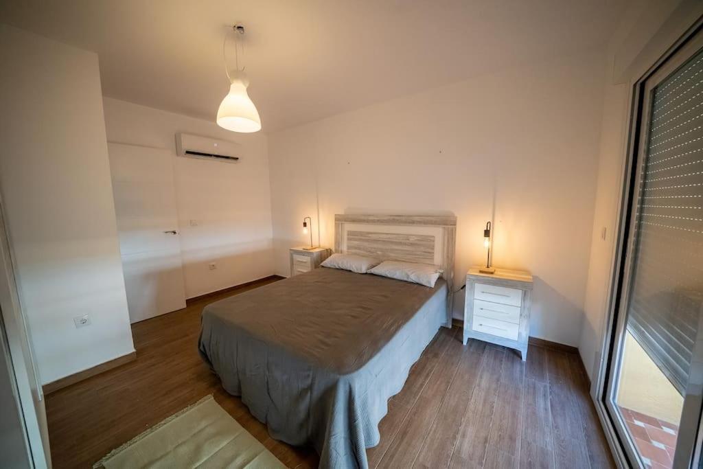 California Apartament Duenas Sevilla Exterior foto