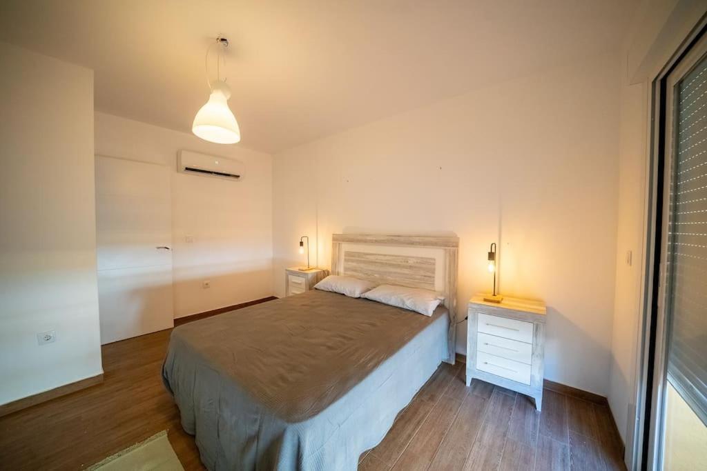 California Apartament Duenas Sevilla Exterior foto